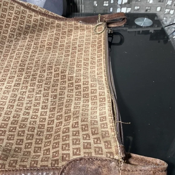 Authentic FENDI Zucca Shoulder Bag Suede Leather Brown Rehab - Picture 13 of 13